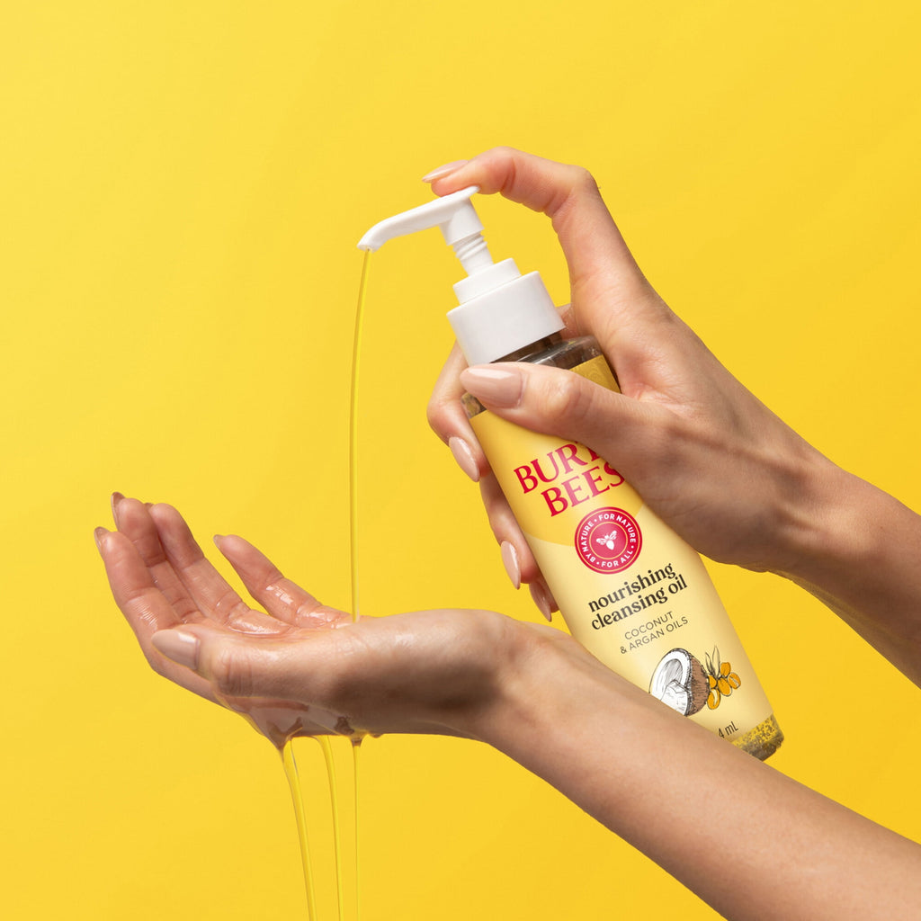 Burt's Bees Nourishing Cleansing Oil Face Wash with Coconut and Argan Oils, 6 fl oz